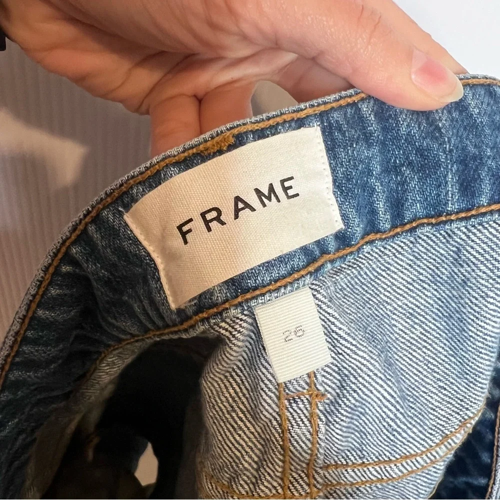FRAME‎ Le Grand Garcon Shorts in Haron. Size 26